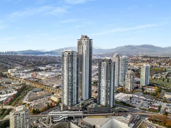 2186 Gilmore Ave N #3603, Burnaby, BC V5C 1V4