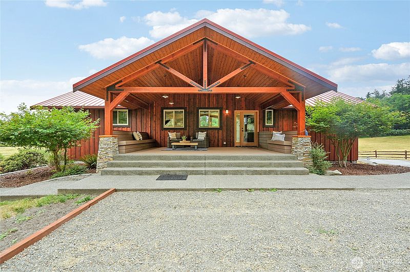 4th image of 3405 Jackman Street