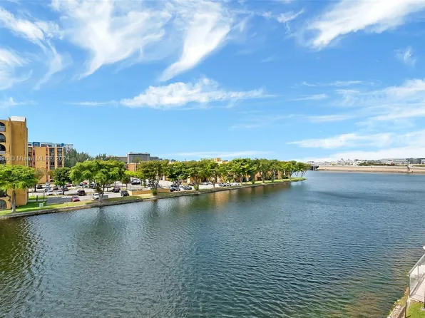 4709 NW 7th St APT 410-9, Miami, FL 33126