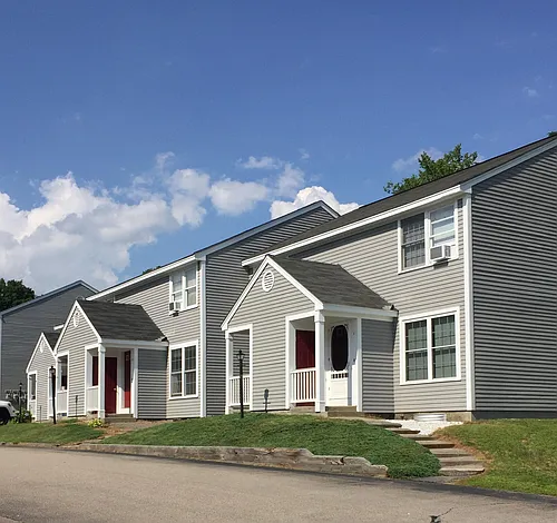 Oak Terrace Townhomes Photo 1