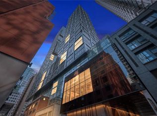 15 Mercer St #620, Toronto, ON M5V 0T8