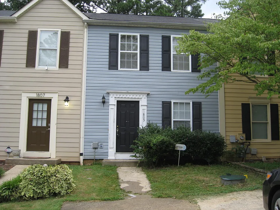 1805 Cumberland Valley Pl SE