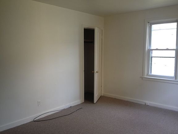 2nd image of 432-434 Walnut Ave