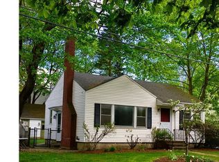 14 Woodland Rd, Cape Elizabeth, ME 04107