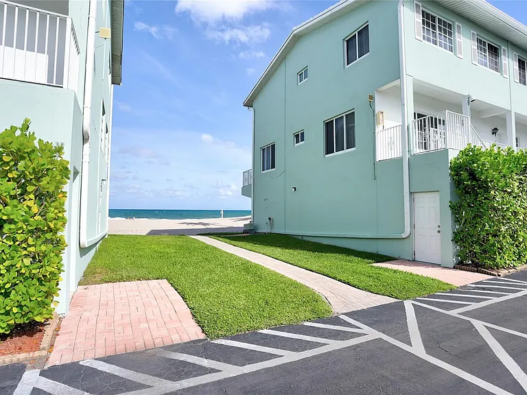 5400 N Ocean Blvd #32 — Photo 29