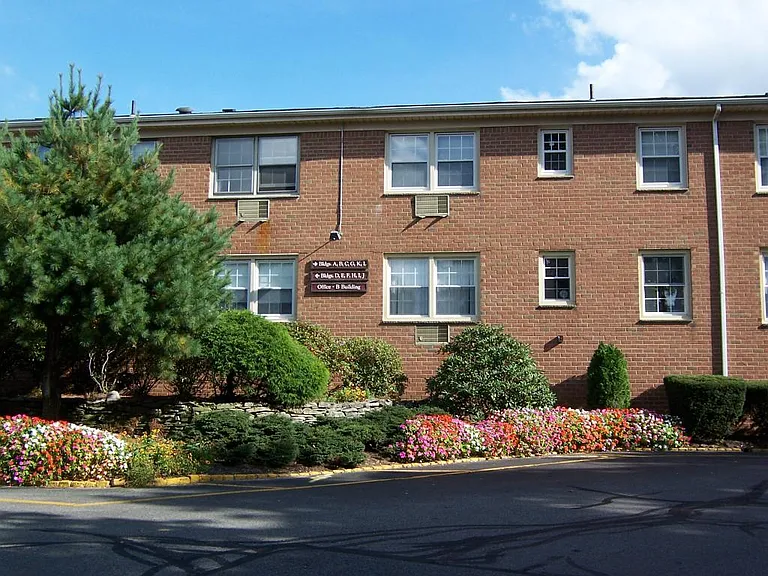 605 Grove St #H3 — Photo 15