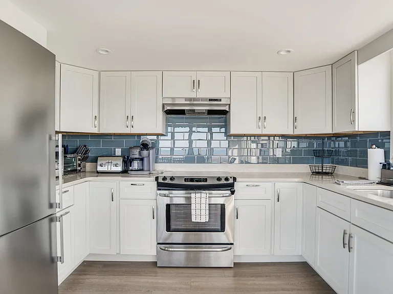 135 Cold Spring Point Rd — Photo 15