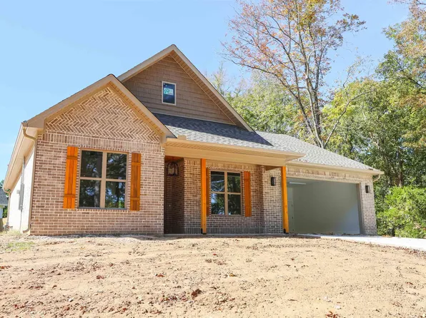 309 N 26th St, Arkadelphia, AR 71923