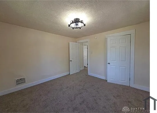 305 Westwood Ave — Photo 5