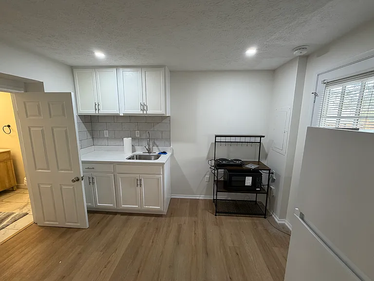 3717 Keefer Ct — Photo 17
