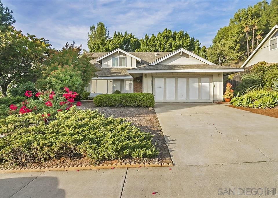 1st image of 5674 Red River Dr