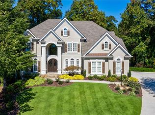 1060 Signal Pointe, Alpharetta, GA 30005