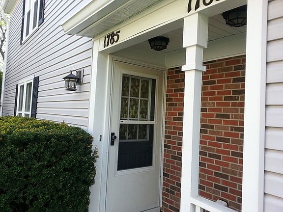 2nd image of 1785 Vermont Dr Unit 2