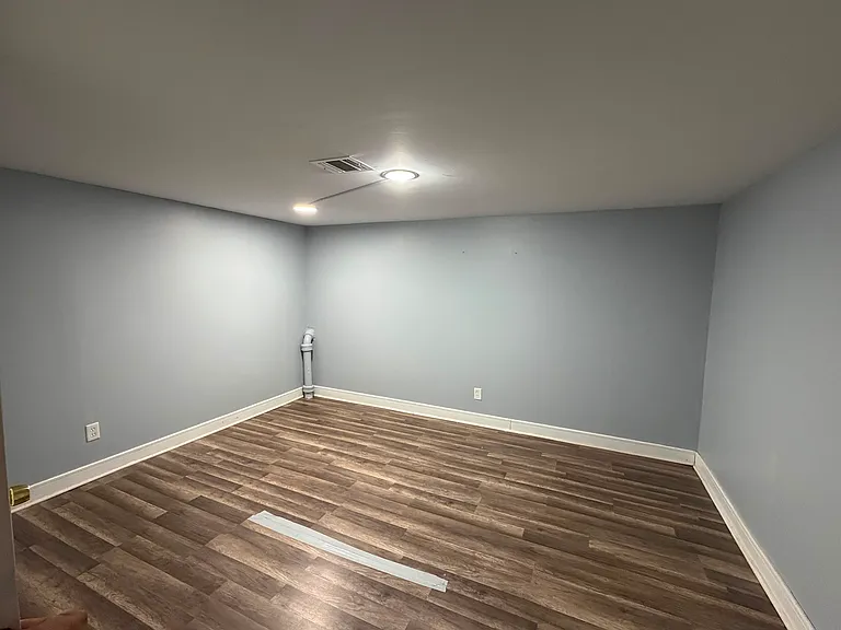 521 Burnham Rd — Photo 15