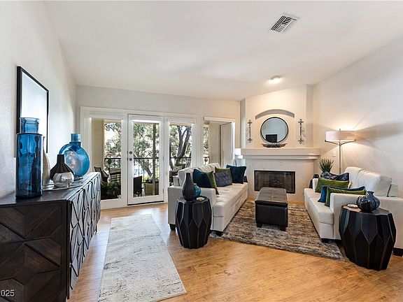 3rd image of 7648 Rolling View Dr Unit 201