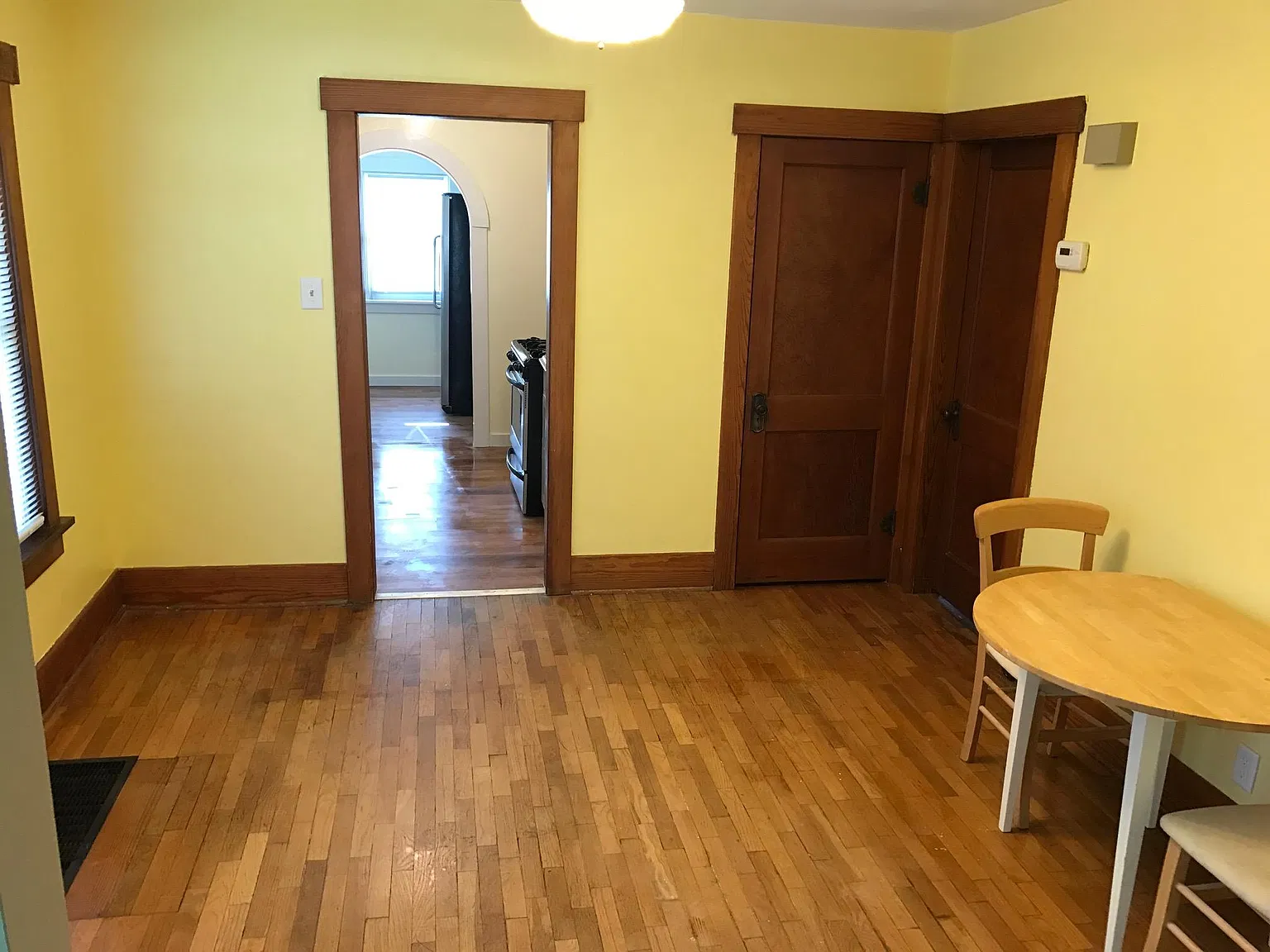 2 bed, 1032 sqft, $995 — Photo 4