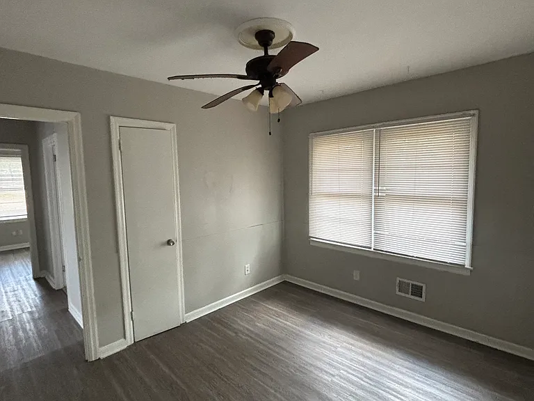 1833 Austell Rd SW — Photo 7