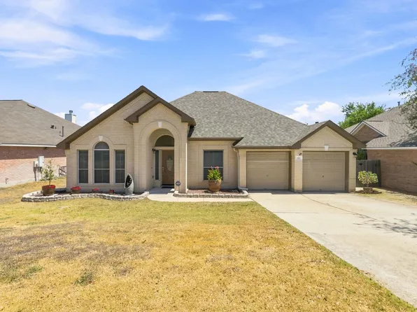 903 Point Run Dr, Pflugerville, TX 78660