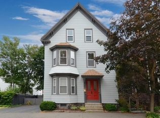 31 Wallis St #1, Beverly, MA 01915