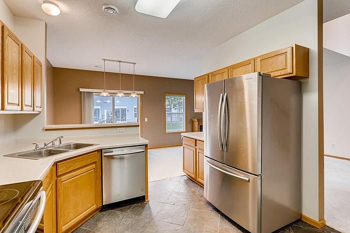 1st image of 8076 Stratford Cir S