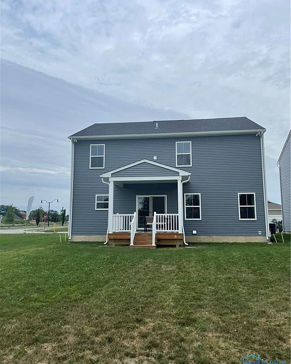 2nd image of 3002 Nautical Ln