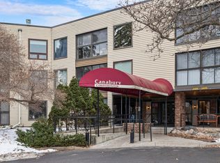 2485 Canabury Dr APT 212, Little Canada, MN 55117