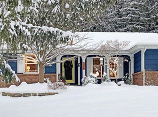 1249 Kenilworth Dr, Woodbury, MN 55125