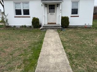 1011 Grandview Ave, Sykesville, MD 21784
