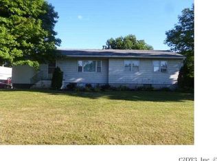 3536 Seneca Tpke, Canastota, NY 13032