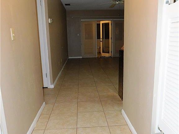 3rd image of 2331 Narcissus Ct