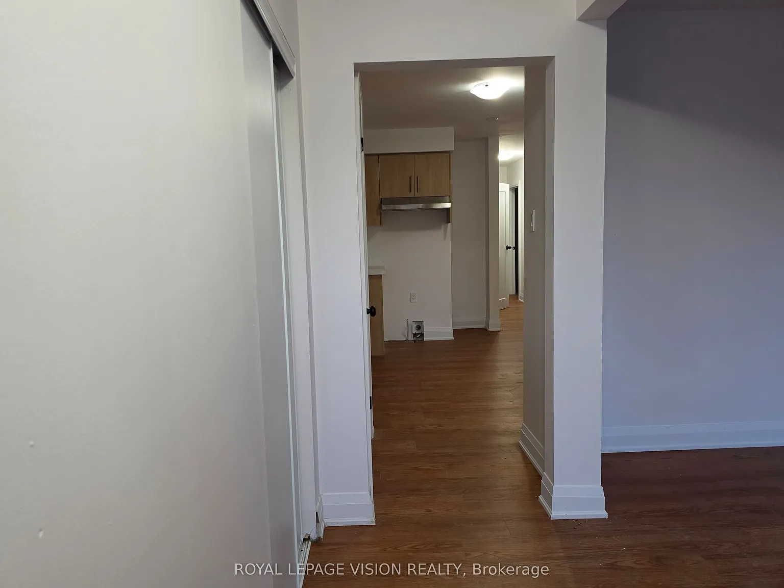 6 bed, $2,500 — Photo 4