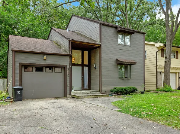 310 Morningside Dr, Rockford, IL 61108