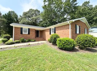 5711 Roundtable Rd, Greensboro, NC 27407