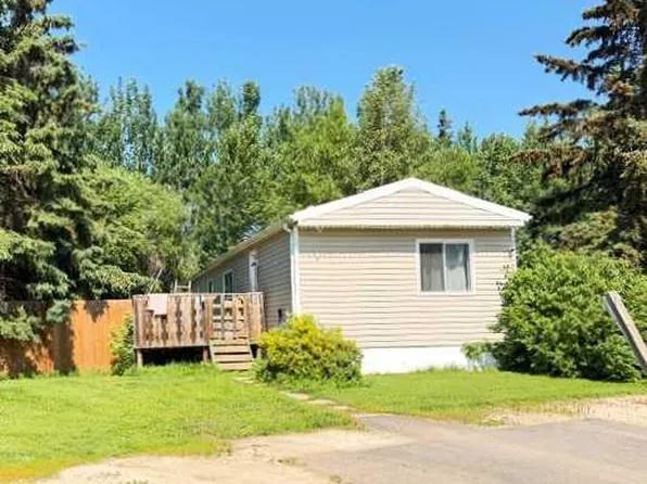 812 6th Ave SW #44, Slave Lake, AB T0G 2A4