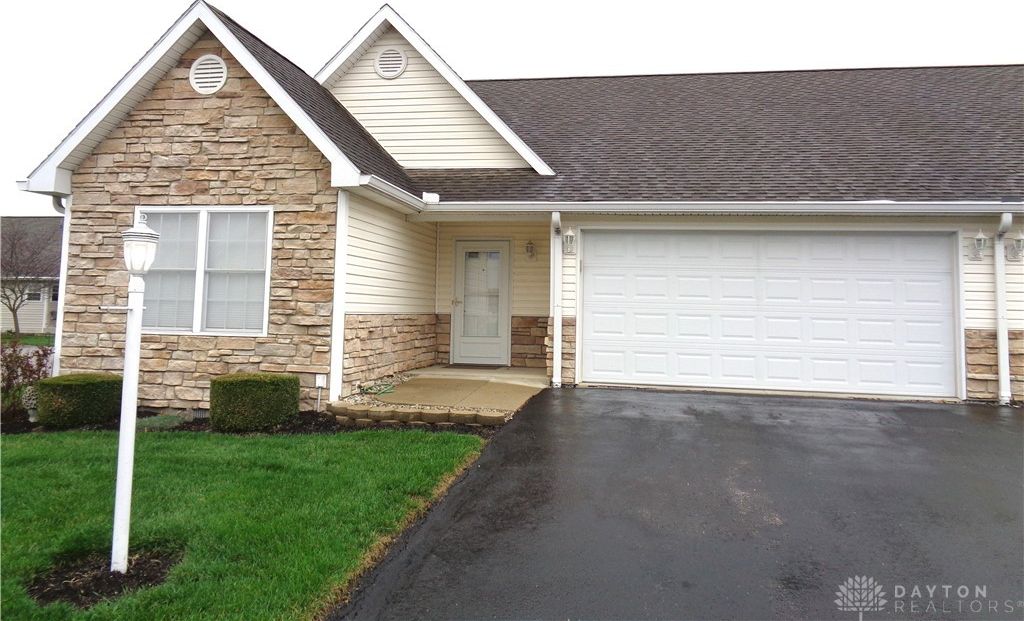 Real estate listing image