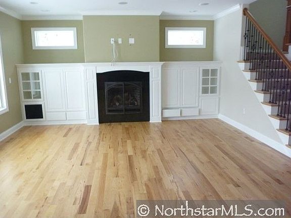 3rd image of 13307 Leyte St NE