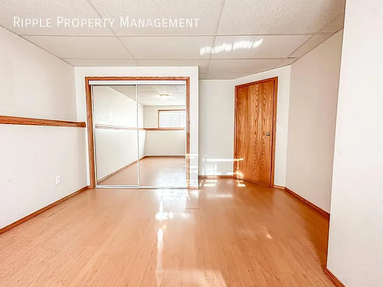 5120 42nd St #B — Photo 12
