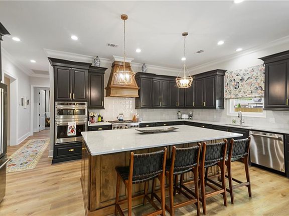 5th image of 310 Belle Ormond Cir