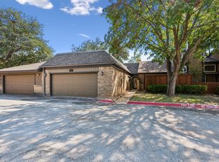 5612 Oak View Dr, Fort Worth, TX 76112