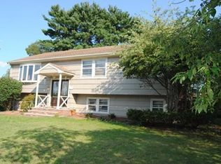 45 Greg Rd, Stoughton, MA 02072