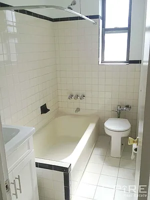 Rented by Spire Group | media 16