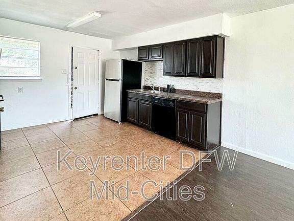 2nd image of 1117 Franklin Dr Unit 7