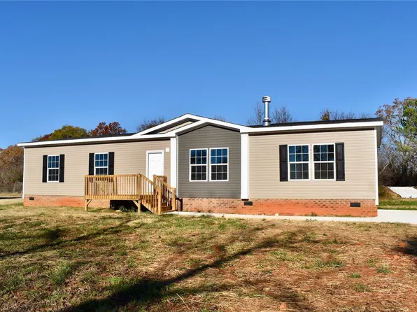 106 Garrett Maxwell Rd, Anderson, SC 29626