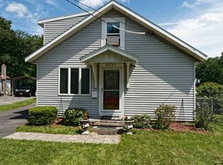 2141 Hamburg St, Schenectady, NY 12304
