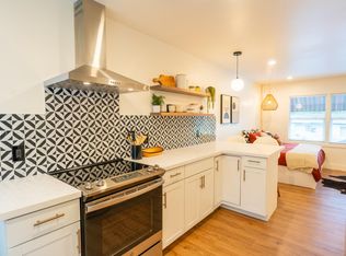 1130 Gold St APT 2, Redding, CA 96001