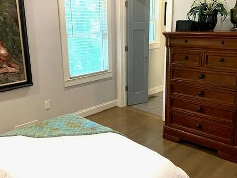 2424 Melinda Ct — Photo 21