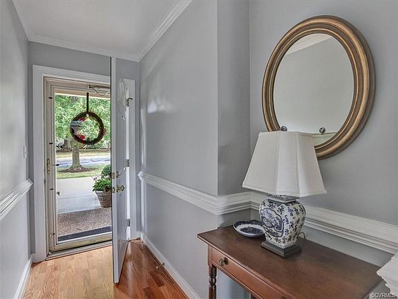 5th image of 3124 Lake Terrace Ct