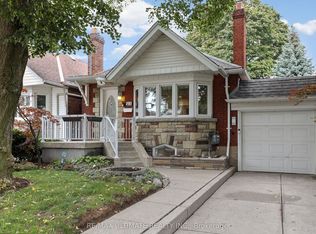 25 Fairside Ave, Toronto, ON M4C 3G8