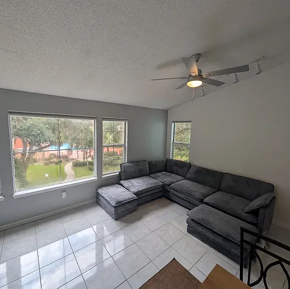 2603 SW Archer Rd #B388 — Photo 2