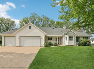 161 E Pine St, Lake Mills, WI 53551